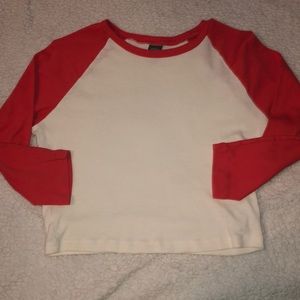 Red and white crop top long sleeve